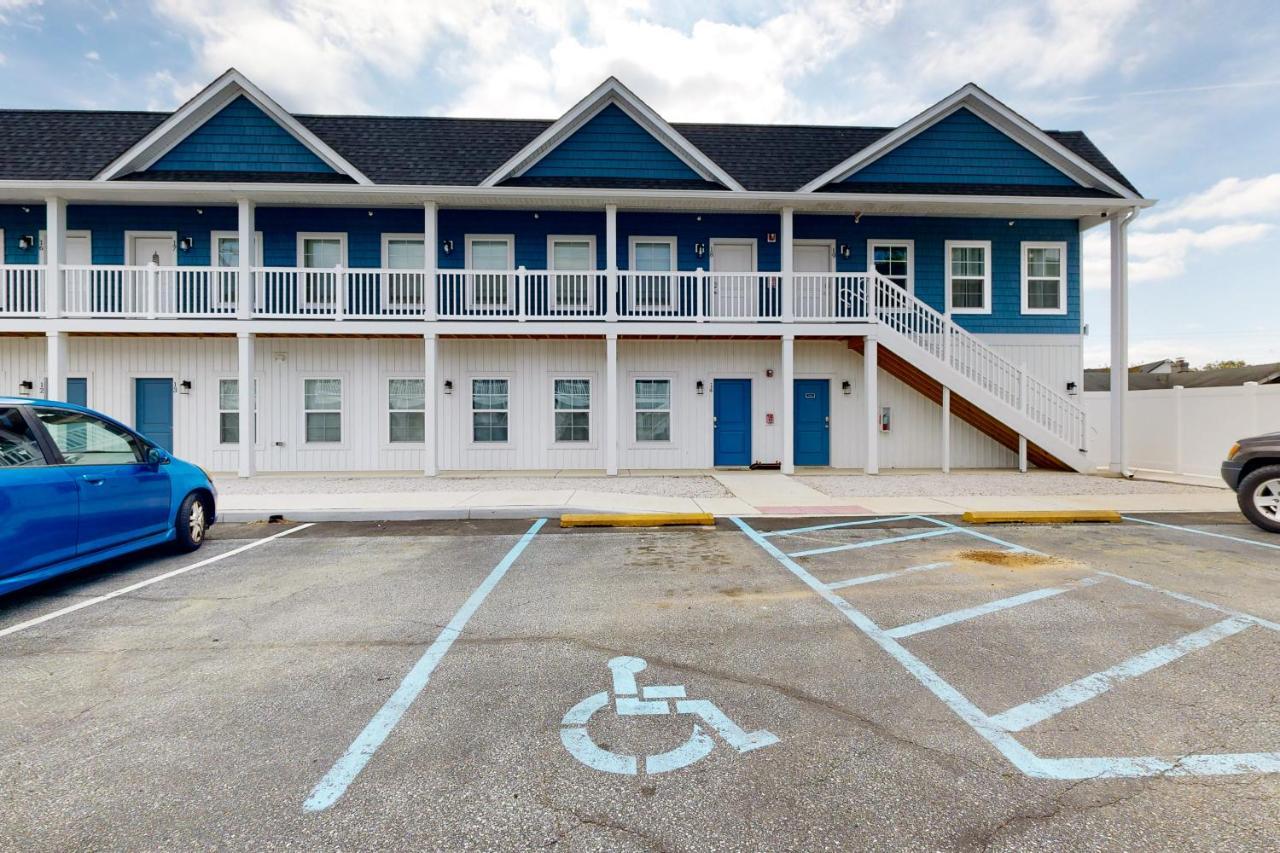 20 Rehoboth Beach House --- 20494 Coastal Highway, Unit #20 Exterior photo